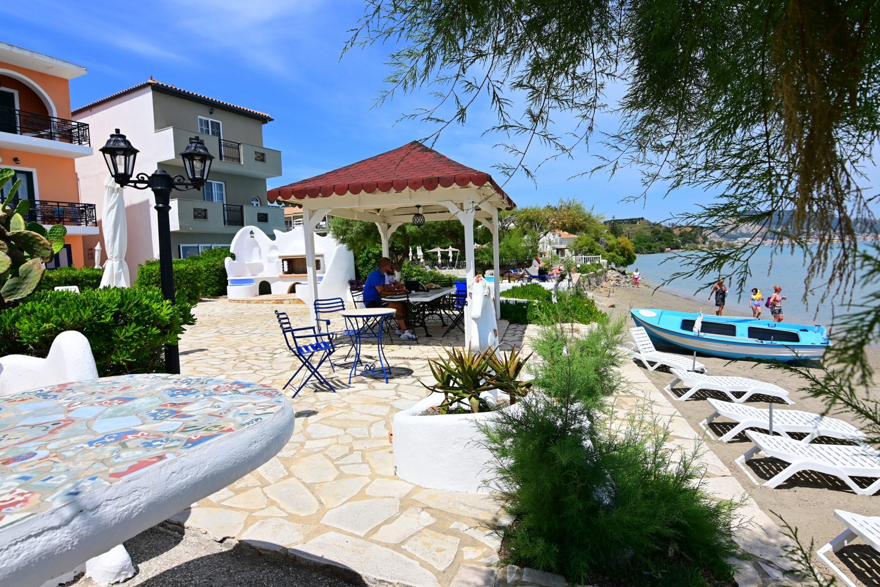 Yard close to the sea